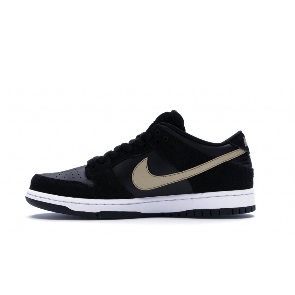 nike sb dunk low pro takashi